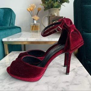 Westsies Wine Velvet Platform Bow Peep-toe Heels size 7.5/8